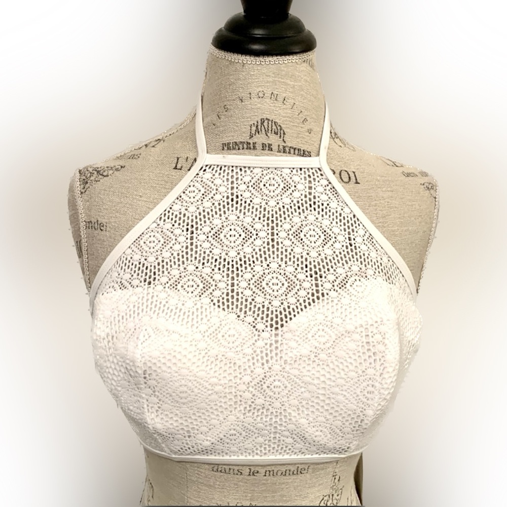 NWT!!! 32E Halter Swim Top